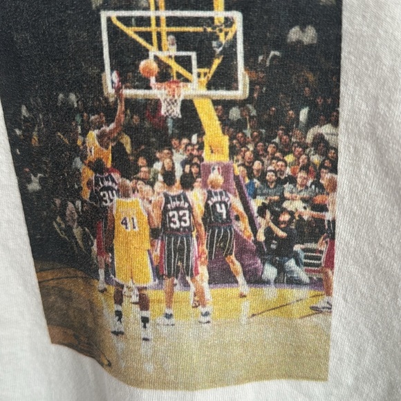 Custom Ink - T-shirt - NBA Playoffs Photo to Tshirt size Medium - Picture 3 of 5